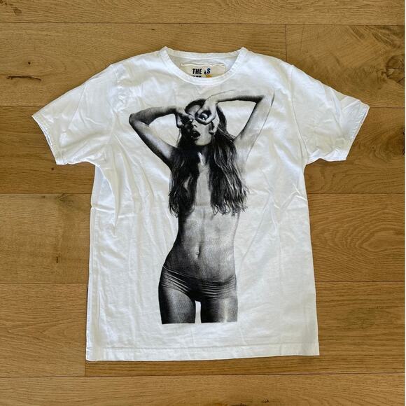 The Free Banana - Graphic Tee in White & Black - Picture 1 of 3